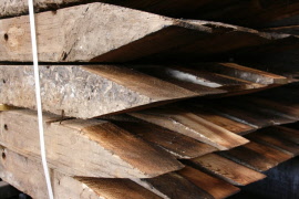 Pointed Timber Sleeper
