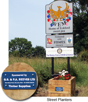 Wooden Street Planters - G.S and P.A Reeves in Wem, Shropshire